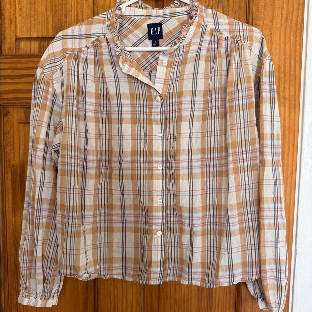 GAP Neutral Plaid Button up shirt